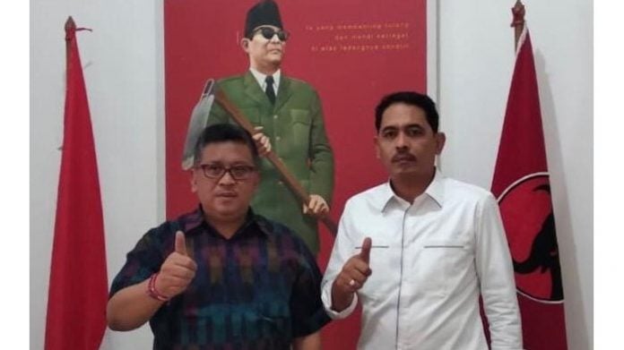 irwansyah-dan-hasto_20181023_102231 Ketua Tim Kampanye Daerah (TKD) Jokowi-Maruf Amin (TKD) Provinsi Aceh, Irwansyah alias Muksalmina bersama Sekjen PDIP Hasto Kristiyanto