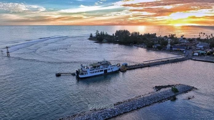 65367600_833406440361384_6441945800011415552_n