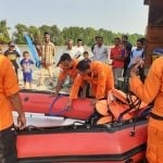 Warga Meunasah Gedong Tenggelam di Kuala Jambo Ayee