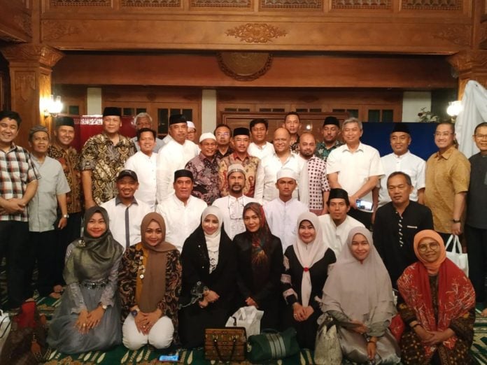 85906a21-d9d9-402d-819e-ca5b9ff45578