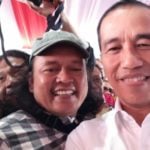 PWI Aceh Tengah Serahkan Surat Penegerian UGP Takengon ke Tangan Jokowi