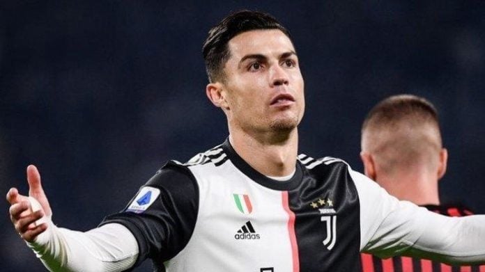 megabintang-juventus-cristiano-ronaldo-di-allianz-stadium