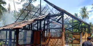Rumah Warga Gampong Durung Ludes Terbakar