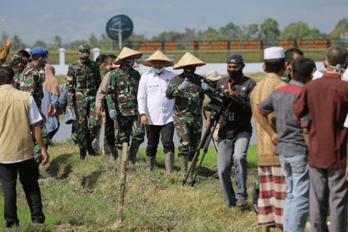 Penanaman Perdana Padi Musim Tanam Gadu 2020
