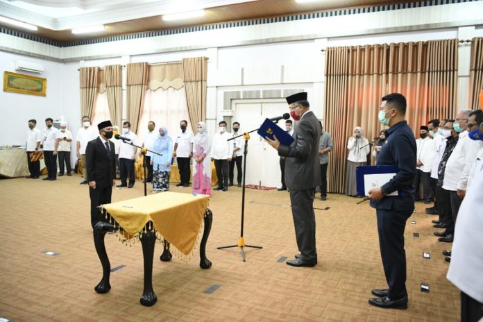 Lantik Kadisperindag