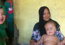 Luput dari Perhatian Pemerintah, Yenni Rosnizar Kunjungi Balita Mengidap Hydrocephalus