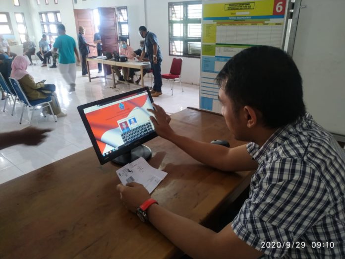 e81e4adc-7a28-418d-be73-8176026f7b7d