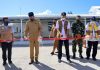 Gubernur Aceh, Nova Iriansyah, bersama wakil ketua DPRA, Hendra Budian, medampingi Ketua Satuan Tugas (Satgas) Penanganan COVID-19 Letjen TNI Dr. (H.C.) Doni Monardo, meresmikan pengembangan Rumah Sakit Umum Daerah dr.Zainoel Abidin Banda Aceh menjadi rumah sakit rujukan covid-19, di Kompek RSUDZA, Selasa (20/4/2021).