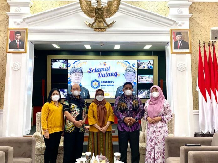 5583fc00-0636-4a8b-874b-e0a3a92d65e5