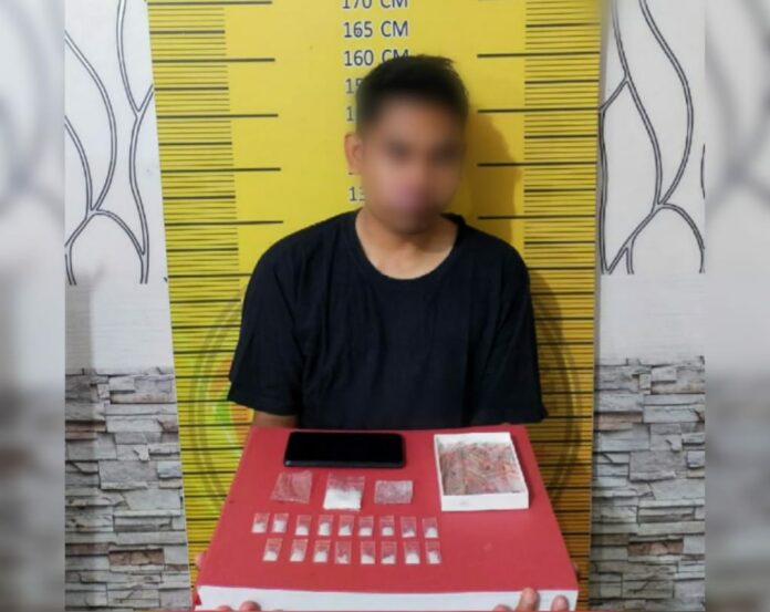 b8b2cf14-83d7-4d33-a285-69a47de8a371