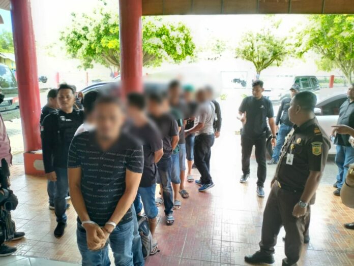 8aaa0b058d229ad61ceea20a5d4230c9