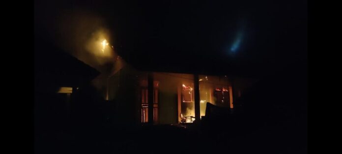 698056d468cc3d562d54d7aa095e8ce2