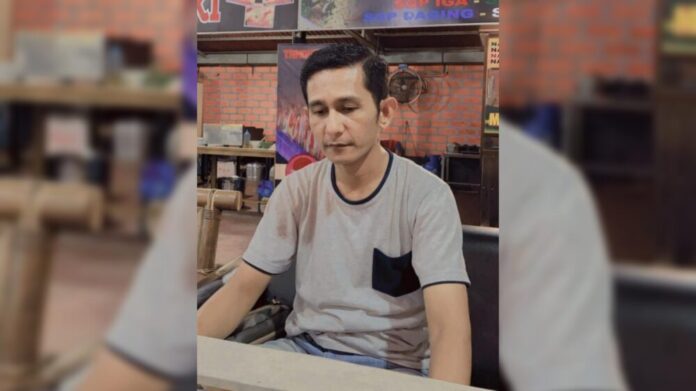 13e677d21d3d33a057b0633761d91c85