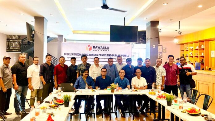 4e33d3f2ccf6d2b86187b4a8e22c94d4