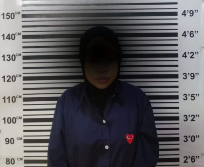 f475749b283f5d185e042bb51e2003f3