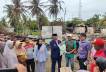 PLN Nusantara Power Bantu Korban Kebakaran di Lhokseumawe