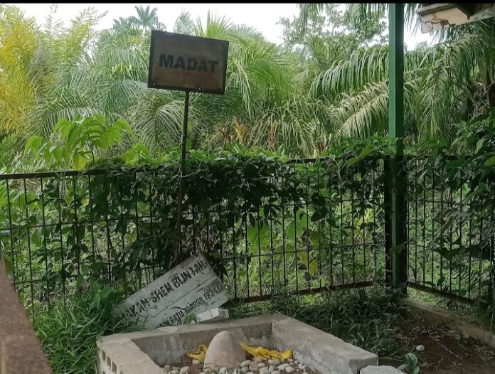 bcb0c7d2cd13499e36bf8f5bec560c58