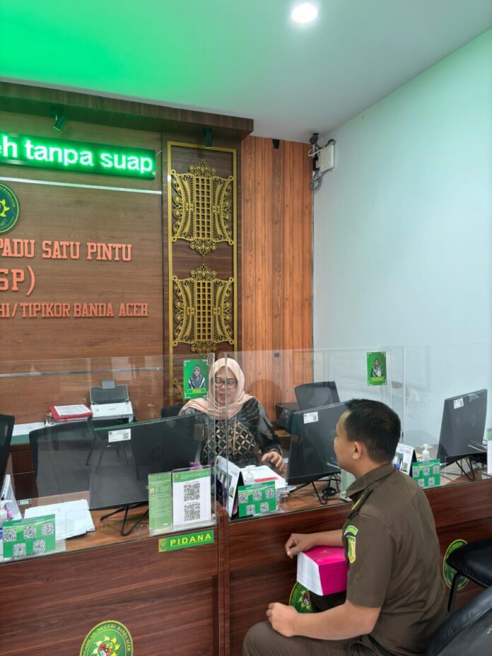 d32f3e54af23ddd857f6bfd1c69e2122