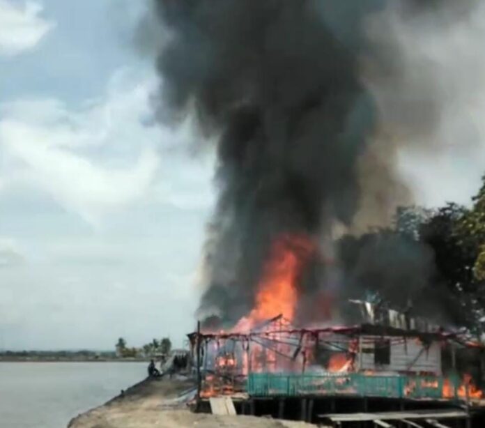 9347eee71facc52f43f144520ec8dcae