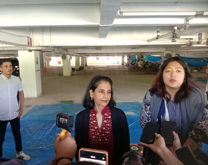 f805cd57c7d6ed01c0c2022b7b0980d6