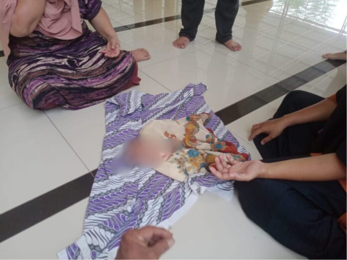 b30606ed9120dff98a35d3b0fe92a985