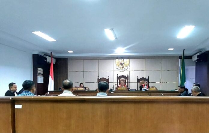 76b637b1e1bce66cc43f46361b7c8b9e