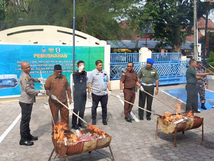 44d8eb67d7b9f797cf9ec4df2053720f