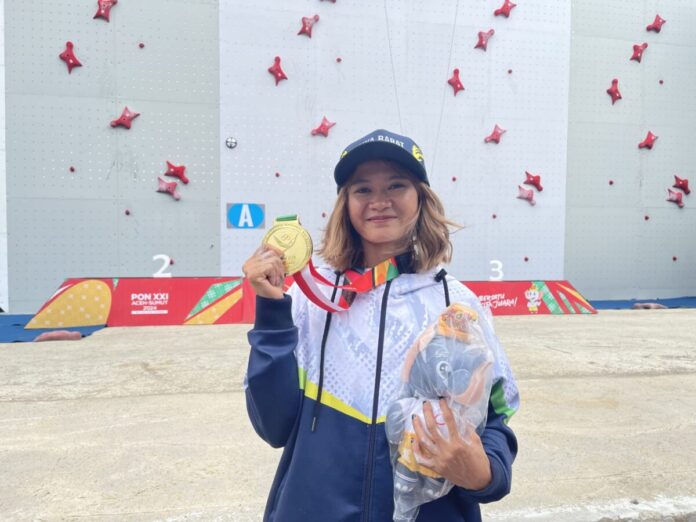 Widia Fujiyanti Tambah Emas untuk Jabar di Cabor Panjat Tebing Lead Perorangan