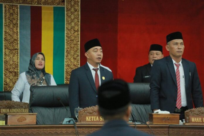 f39c118603aeb141a12ef8a7d385c2f8