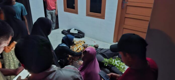 2b7bffe63bd3f5661fb19252fe81b1b1