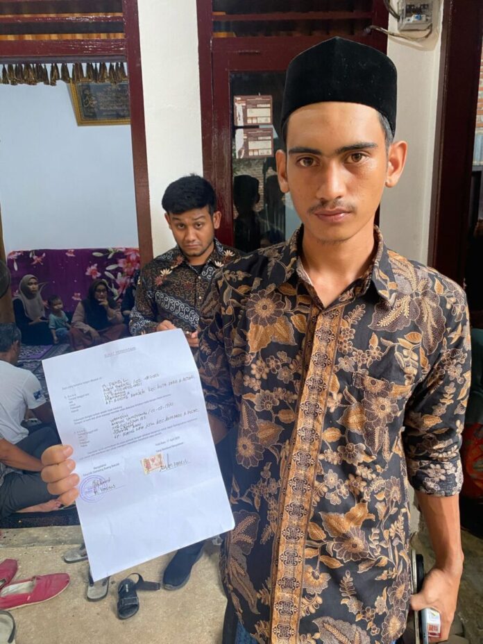 0e519345b26bddd10748db79a85c9ce7