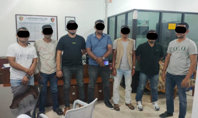 8acdf1b48e7ac72f647857b01b3a2698