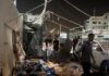 Tim berada di tenda Al Jazeera di luar Rumah Sakit Al-Shifa di Kota Gaza ketika serangan udara terjadi, foto: Ibrahim Hajja/Reuters