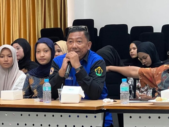 41c3b3e630bcd1316322f56e1e2f4584