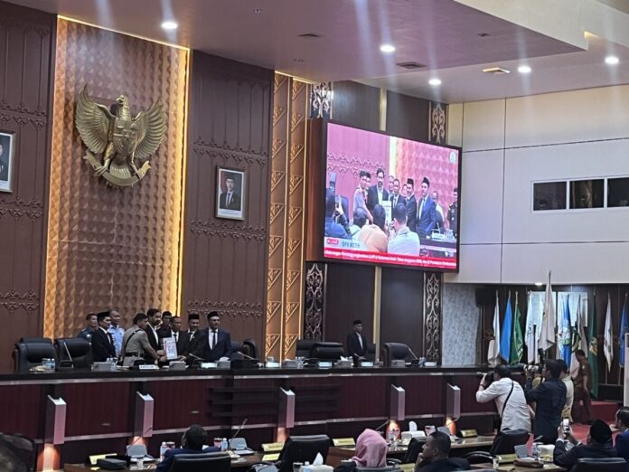 5caefc68bee737562529cbcc5e7fb028