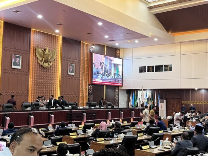 9b5f7fa0c00fe0da6687152199435da7