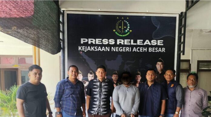 Polisi Limpahkan Tersangka Pungli Bukit Lamreh ke ke Kejari Aceh Besar