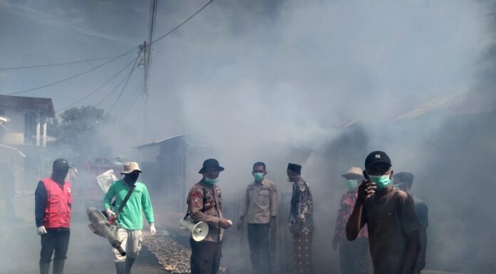 Cegah DBD Meluas, Pemerintah Gampong Mata Ie Abdya Gelar Fogging